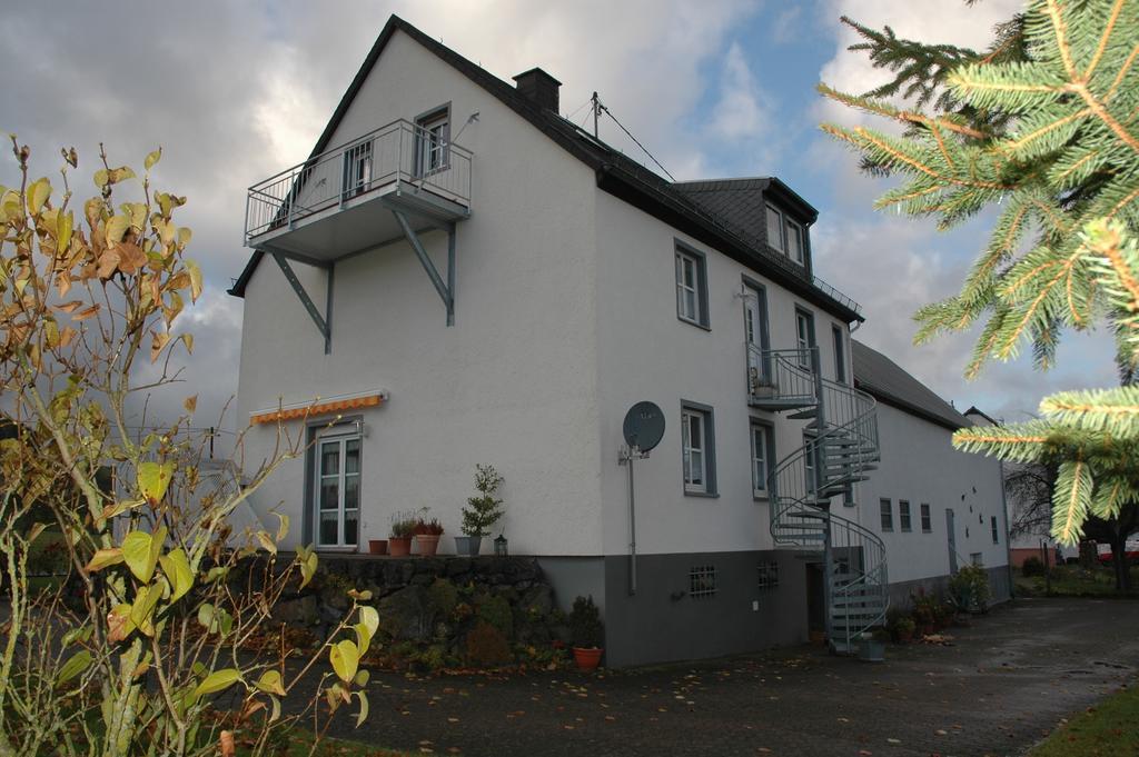 Ferienwohnung Luise Blum Steffeln الغرفة الصورة